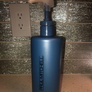 Paul Mitchell Frizz Fighting Conditioner